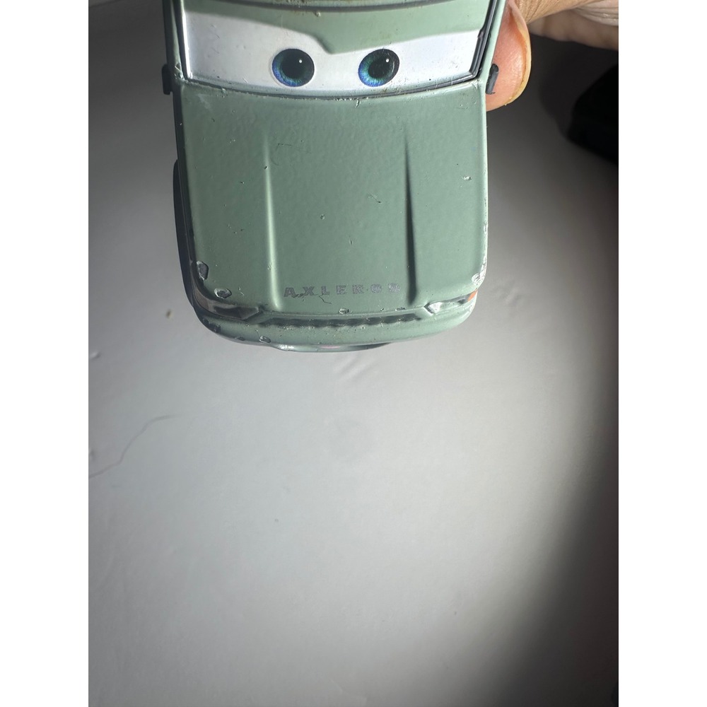 Disney Pixar Cars Sir Miles Axlerod Green Diecast Toy Car Cars 2 - Picture 4 of 11